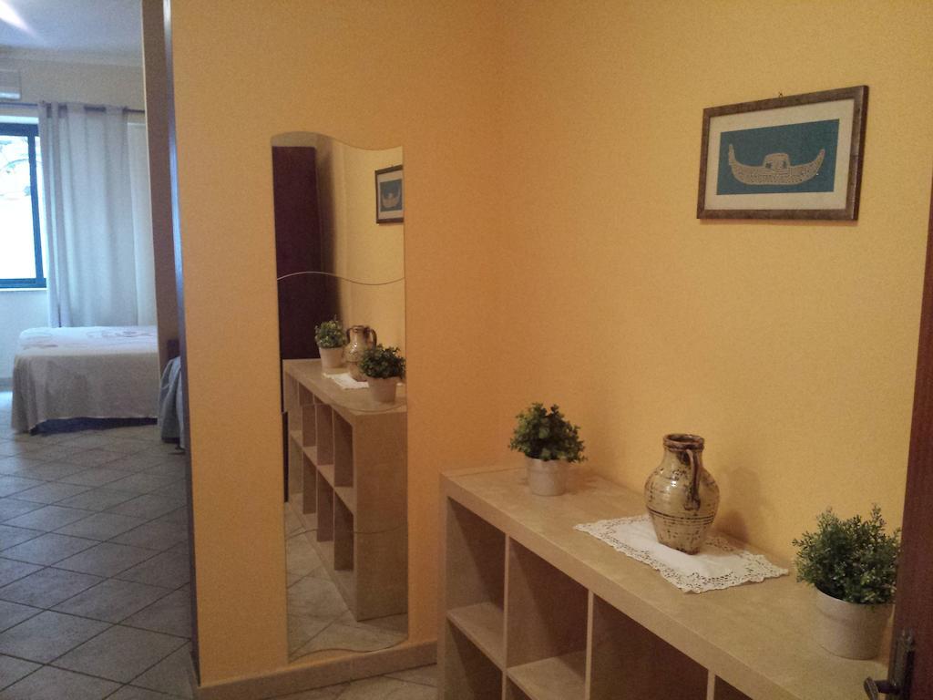 Appartamenti Centrali Giardini Naxos Værelse billede