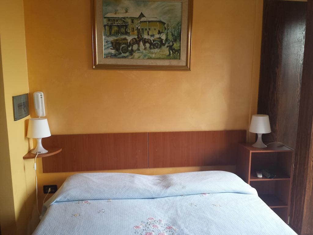 Appartamenti Centrali Giardini Naxos Værelse billede